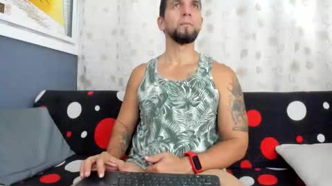 Snapshot of juleslake2 chatting on 20, 11, 2025 juleslake2 online show from 20, 11, 2025