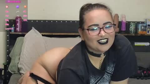 Julesss online show from 7, 6, 2026