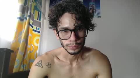 Julfigo online show from 21, 2, 2025