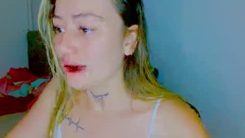  Juliana Torres  online show from 21, 10, 2025