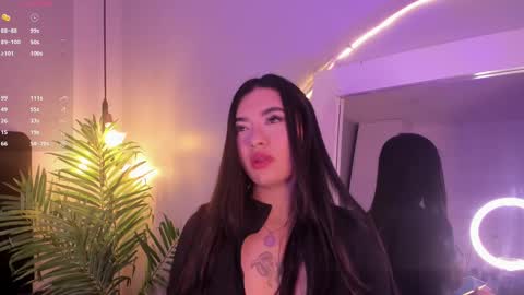 Snapshot of juli_casanova chatting on 3, 10, 2025 juli_casanova online show from 3, 10, 2025