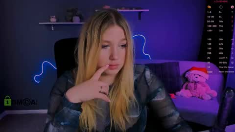 juli kisss online show from 26, 2, 2025