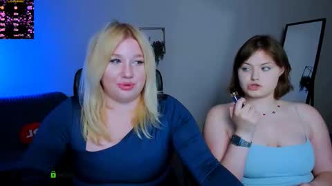 juli kisss online show from 17, 9, 2025