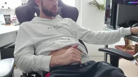 Snapshot of julia_official chatting on 5, 2, 2026 julia_official online show from 5, 2, 2026