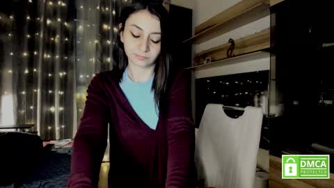 julia_t_mog online show from 11, 2, 2025