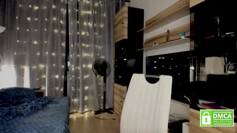 Snapshot of julia_t_mog chatting on 13, 9, 2025 julia_t_mog online show from 13, 9, 2025