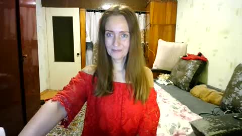 juliaa_foxi online show from 18, 4, 2026