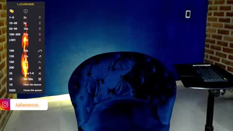 Julian online show from 15, 1, 2025