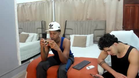 julian billy online show from 4, 1, 2025