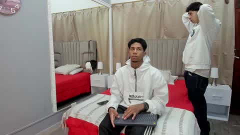 julian billy online show from 4, 2, 2025