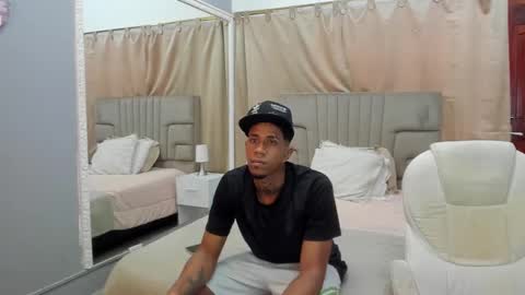 julian billy online show from 24, 2, 2025