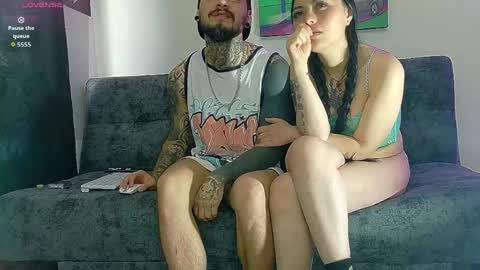 Julian independent model online show from 18, 4, 2026