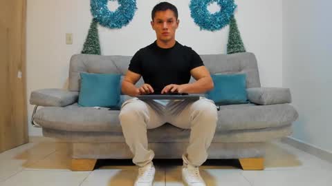 julian_wallace online show from 4, 1, 2025