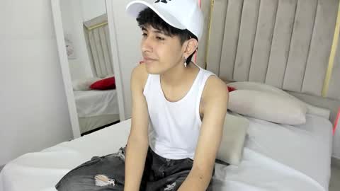 Julian online show from 6, 2, 2026