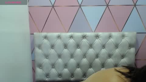 Juli online show from 14, 1, 2025