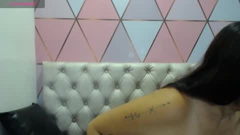 Juli online show from 6, 3, 2025