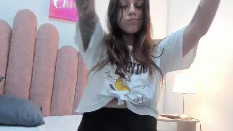 Snapshot of julianacarter chatting on 5, 10, 2025 JulianaCarter online show from 5, 10, 2025