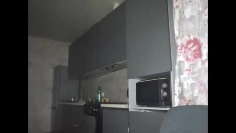 julianagold1 online show from 30, 1, 2025