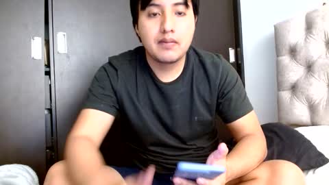 Julian online show from 11, 5, 2026