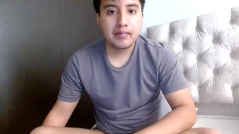 Snapshot of julianalvarez95 chatting on 6, 6, 2026 Julian online show from 6, 6, 2026