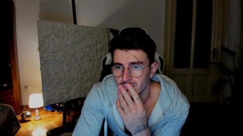 JulianDylan online show from 3, 12, 2024