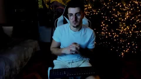 JulianDylan online show from 29, 12, 2024
