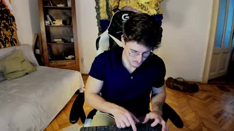 JulianDylan online show from 21, 1, 2025