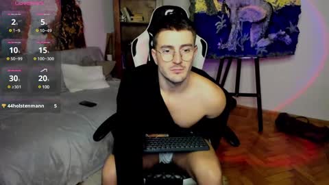 JulianDylan online show from 30, 1, 2025