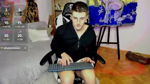 JulianDylan online show from 30, 1, 2025