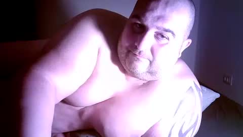 Snapshot of julianoparno chatting on 2, 1, 2025 Juliano online show from 2, 1, 2025