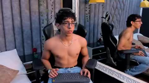 Snapshot of julianrouss chatting on 17, 7, 2026 Julian online show from 17, 7, 2026