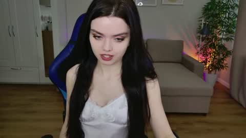 Julia online show from 26, 7, 2026