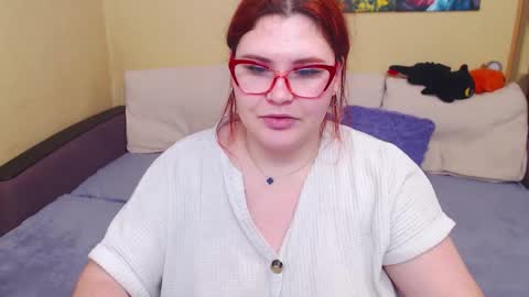 Snapshot of juliasane_ chatting on 20, 10, 2025 Jul online show from 20, 10, 2025