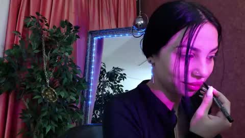 Snapshot of juliawilliamsx chatting on 25, 11, 2025 Maria online show from 25, 11, 2025