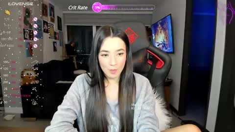 Jeimy Help me to reach 100 thumbs up online show from 5, 3, 2025