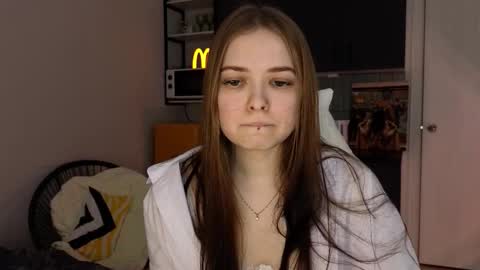 julidropp online show from 27, 11, 2025