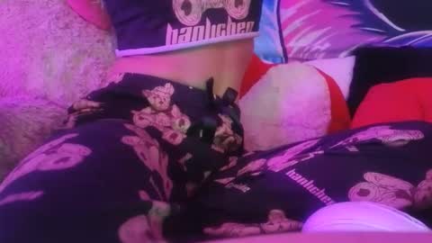 Julie-Game online show from 25, 11, 2025