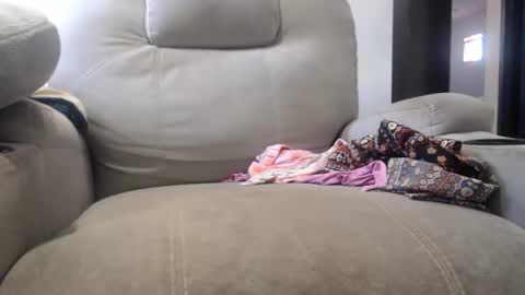 Snapshot of julie_bunny chatting on 10, 3, 2026 Julie bunny online show from 10, 3, 2026