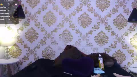 julie coper online show from 2, 1, 2025