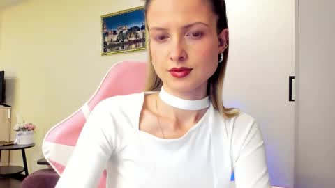 Julie online show from 15, 10, 2025