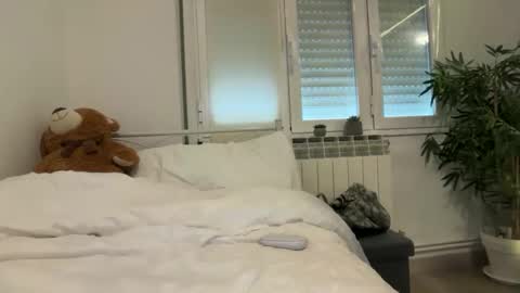 Julie online show from 31, 3, 2026