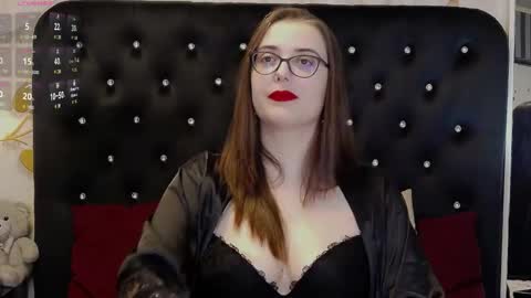Julia online show from 5, 5, 2026