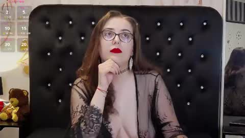 Snapshot of julieannx chatting on 29, 6, 2026 Julia online show from 29, 6, 2026