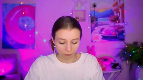 Snapshot of juliedaniel chatting on 14, 10, 2025 juliedaniel online show from 14, 10, 2025