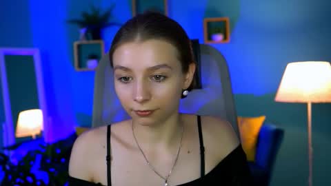 Snapshot of juliedaniel chatting on 24, 10, 2025 juliedaniel online show from 24, 10, 2025