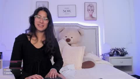 Snapshot of juliee_ross chatting on 16, 6, 2026 juliee_ross online show from 16, 6, 2026