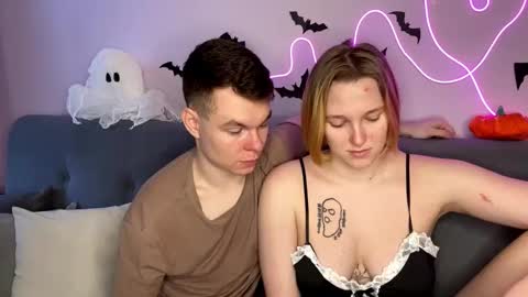 Julie and Thomas online show from 2, 11, 2025