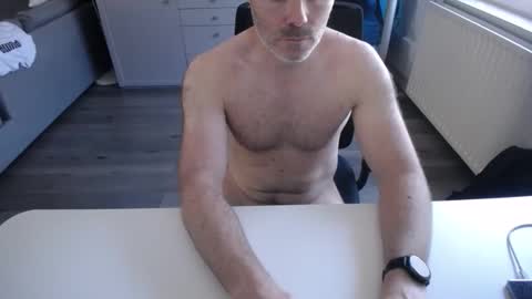 Snapshot of julienneedyou chatting on 26, 5, 2026 julienneedyou online show from 26, 5, 2026