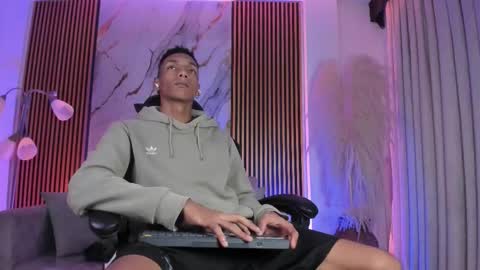 Julien online show from 9, 1, 2026