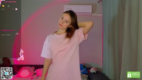 Snapshot of julieqt chatting on 22, 9, 2025 julieqt online show from 22, 9, 2025